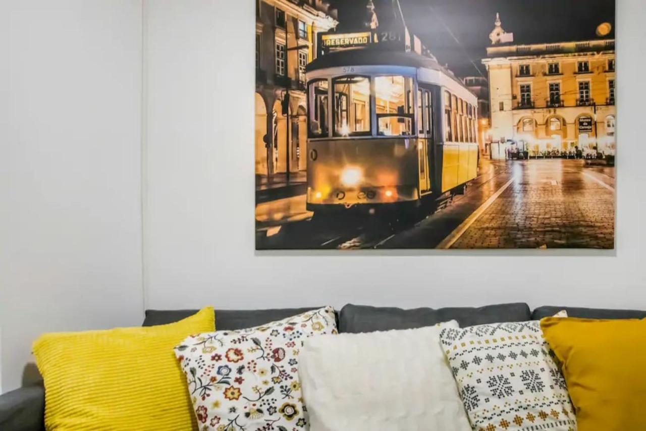 Home4U - Secret Studio In City Center Lissabon Buitenkant foto