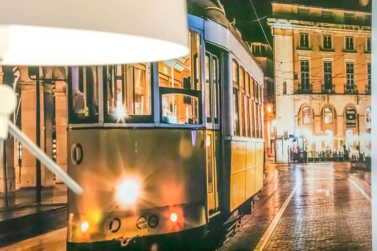 Home4U - Secret Studio In City Center Lissabon Buitenkant foto